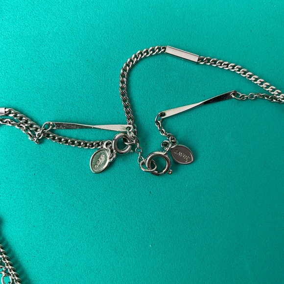 Avon 2-pc silver layering necklace vintage - Picture 2 of 3